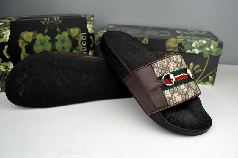 Gucci Men Slippers_059